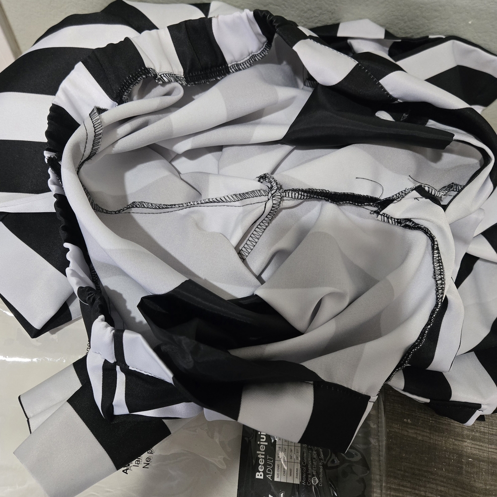Spirit Halloween Beetlejuice Costume Adult Small Jacket Pants Tie Black White - Picture 12 of 14